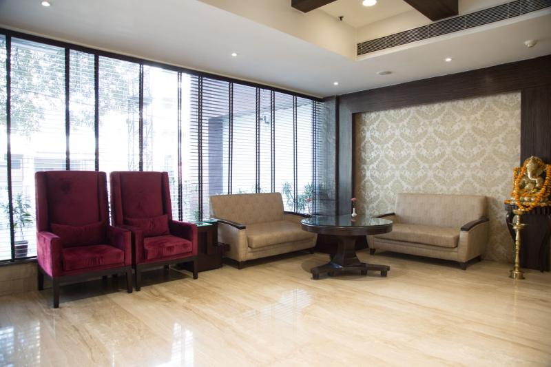 Bluemont Beacon Hotel New Delhi Gurgaon Exterior foto